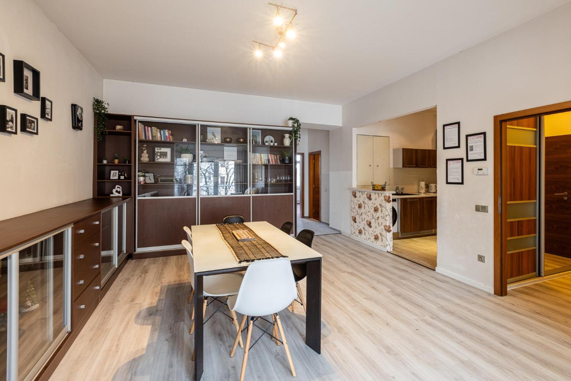 Nice Big Apartment 2Bds - Belgicka براغ المظهر الخارجي الصورة