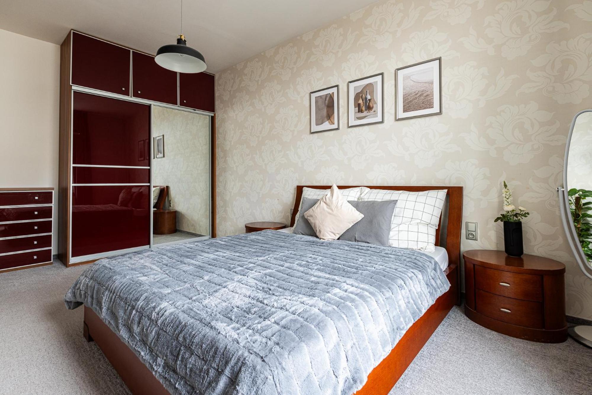 Nice Big Apartment 2Bds - Belgicka براغ المظهر الخارجي الصورة